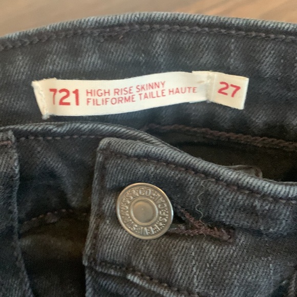 Levi’s 721 - High Rise Skinny - Faded Black Denim - Picture 3 of 6